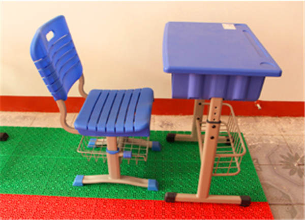 对细节的苛求是睿学卓艺课桌椅品质的来源