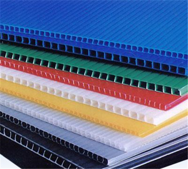 三种方法可以提高中空板的质量