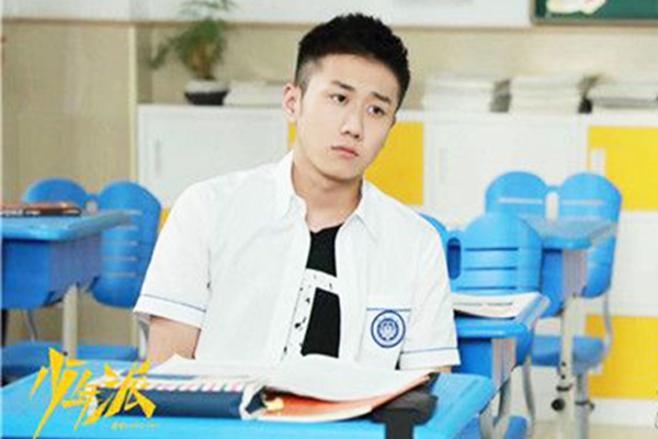 少年派：课桌椅只有合适的才是好的