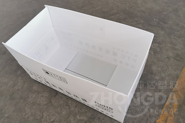 中空板箱价格与纸箱相比有优势吗？